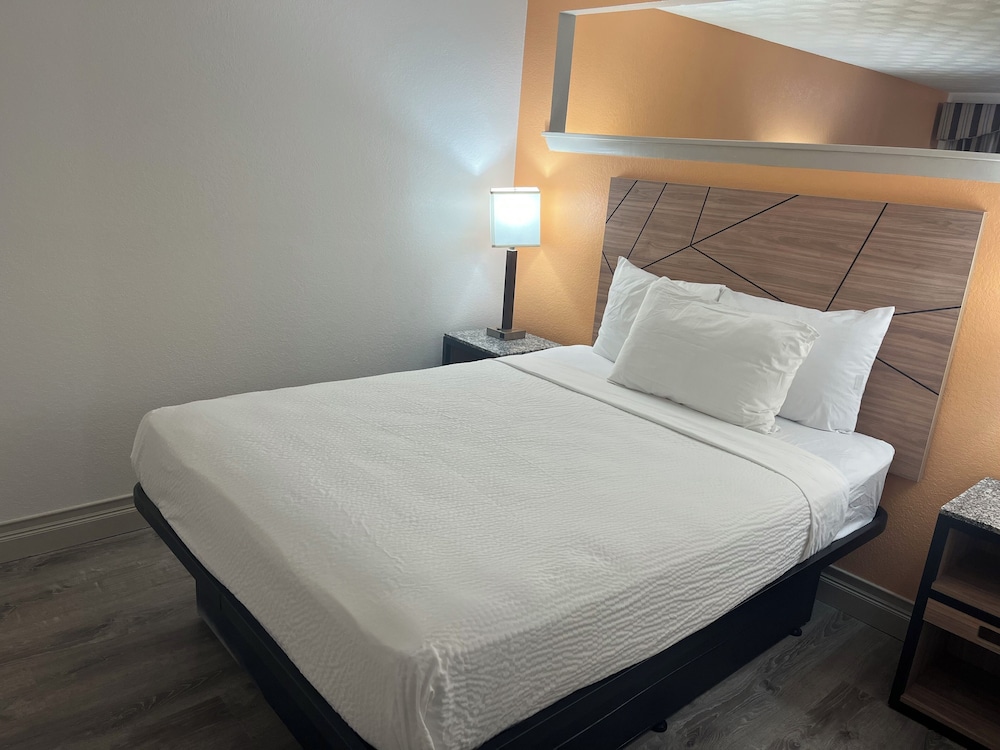 Suite, Multiple Beds, Non Smoking photo 1