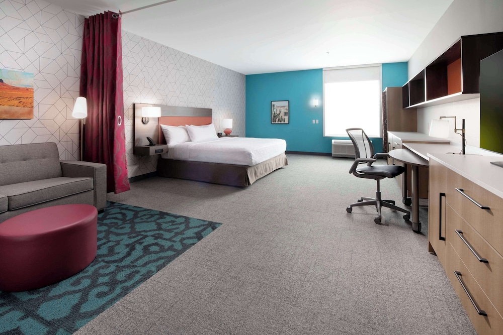 Suite, 1 King Bed, Accessible (Roll-In Shower) - Photo 1