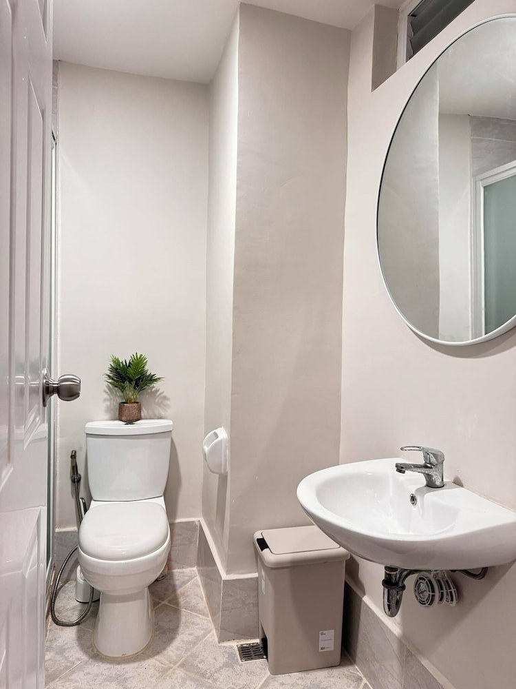 Exclusive Condo photo 3