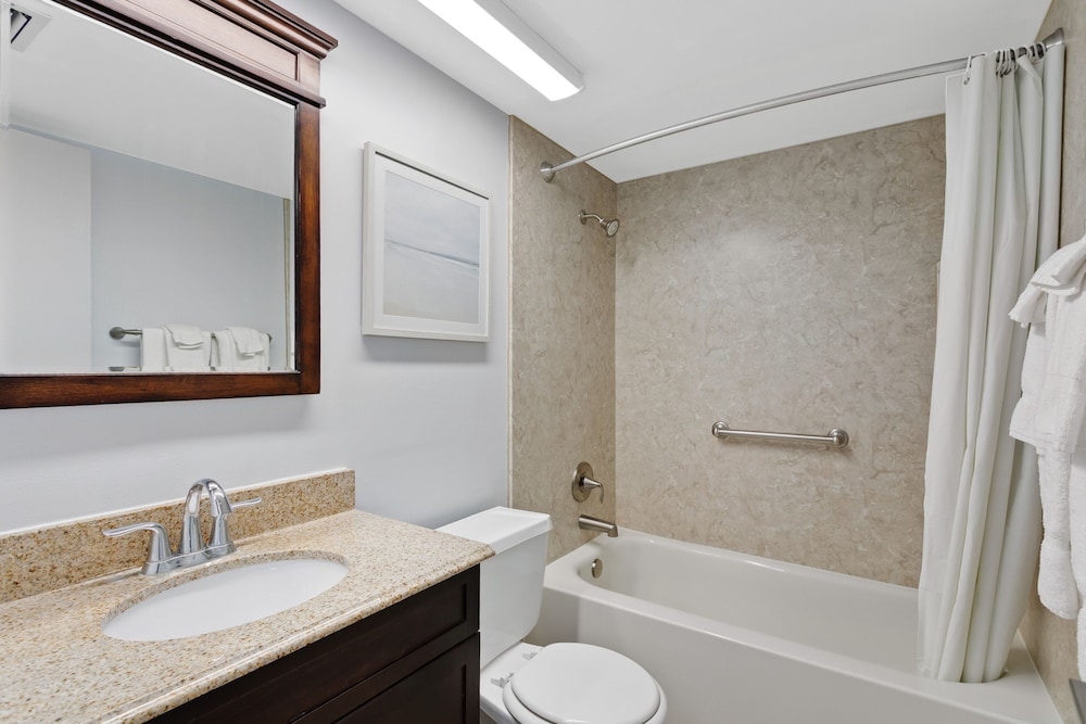 Standard Condo, 2 Bedrooms, Ground Floor photo 2