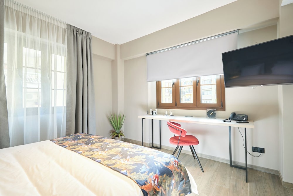 Classic Double or Twin Room