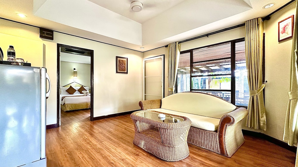 Junior Garden Villa - Photo 18