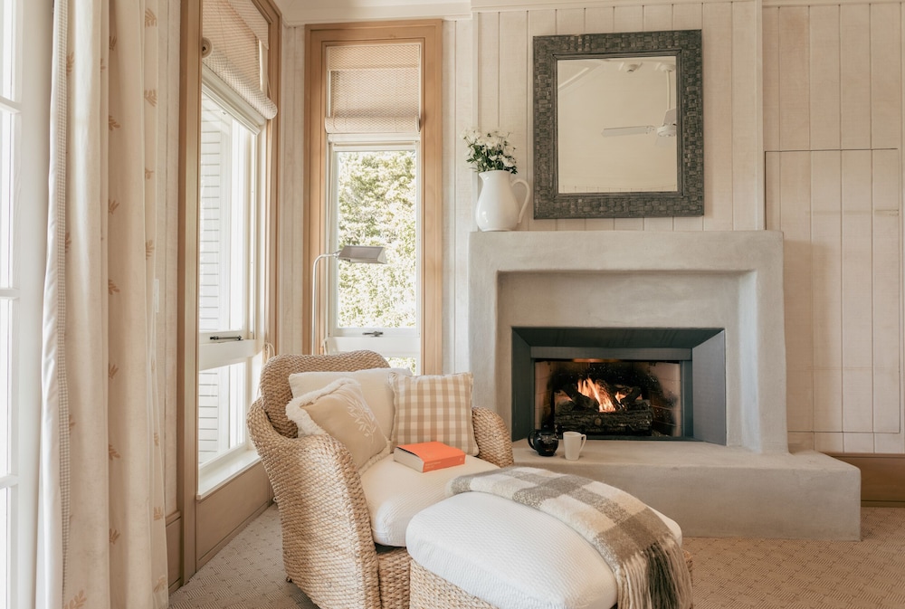 Ocean View Junior Suite photo 2