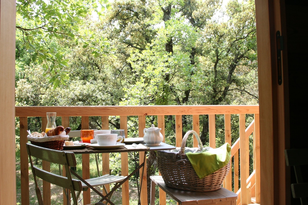 Tree House photo 3