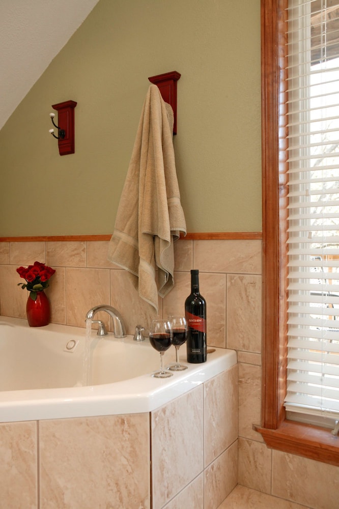 Clovertree Cottage photo 3