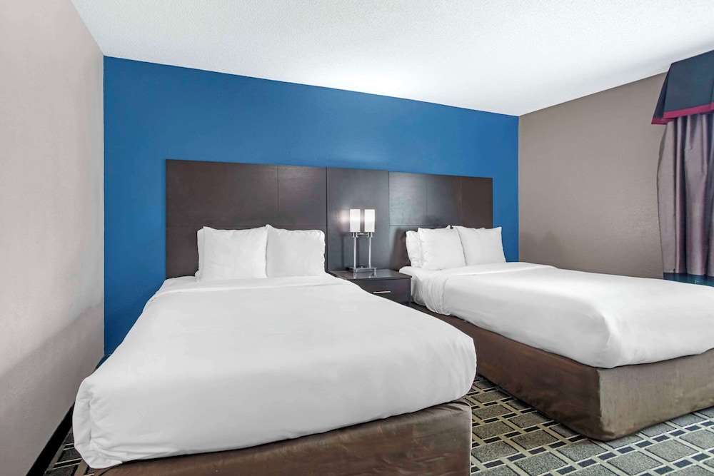 Suite, Non Smoking photo 1