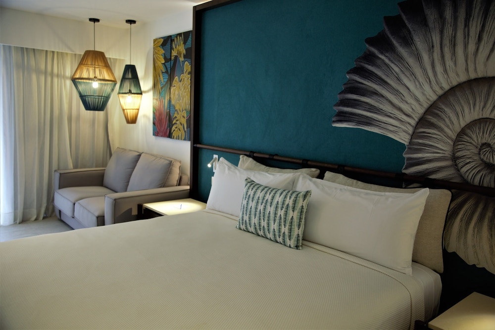 Caribe Suite All-Inclusive (3 Adults + 1 Child) thumbnail 6