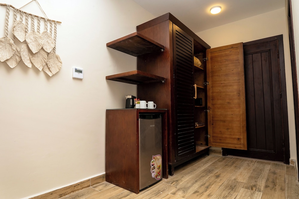 Deluxe Double or Twin Room, Mountain View photo 2
