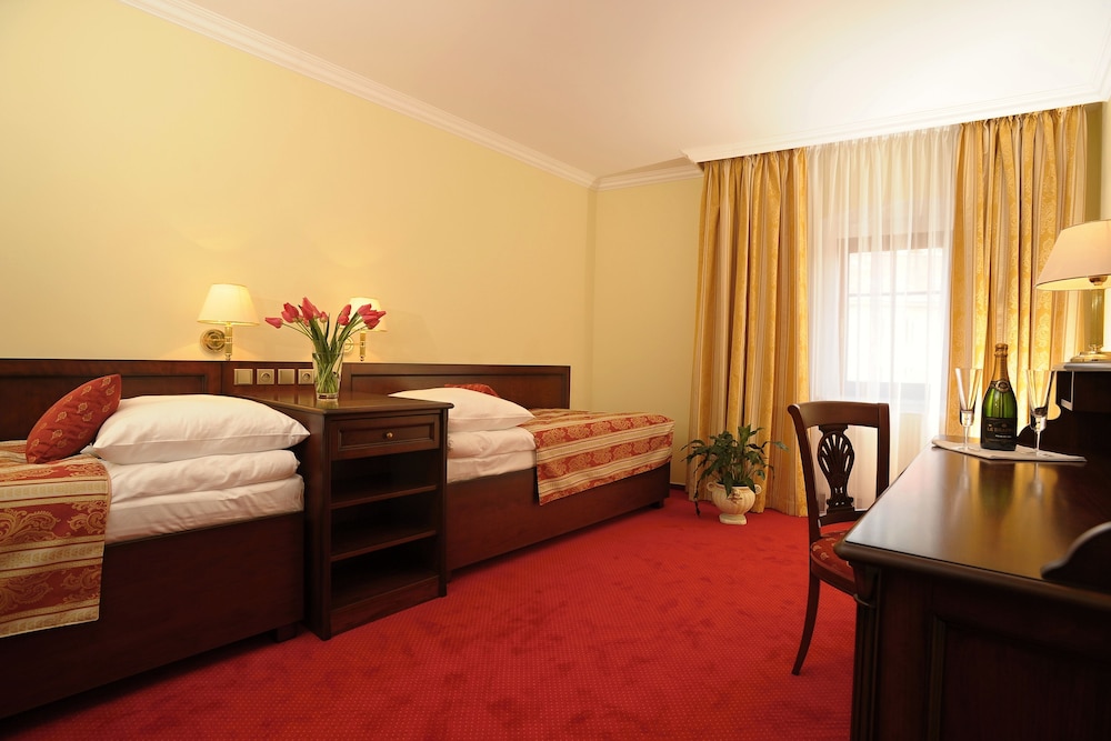 Standard Triple Room, 1 Bedroom, Non Smoking