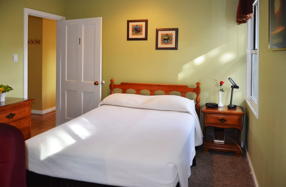 Standard Room, 1 Double Bed, Courtyard View photo 1