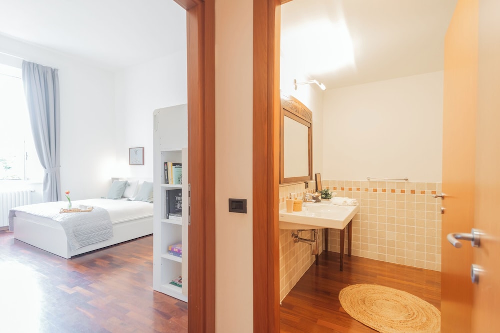 Apartment (1 Bedroom)
