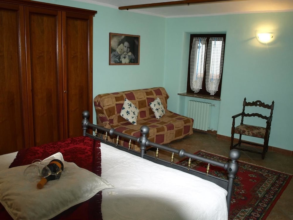 Quadruple Room, Mountain View photo 2