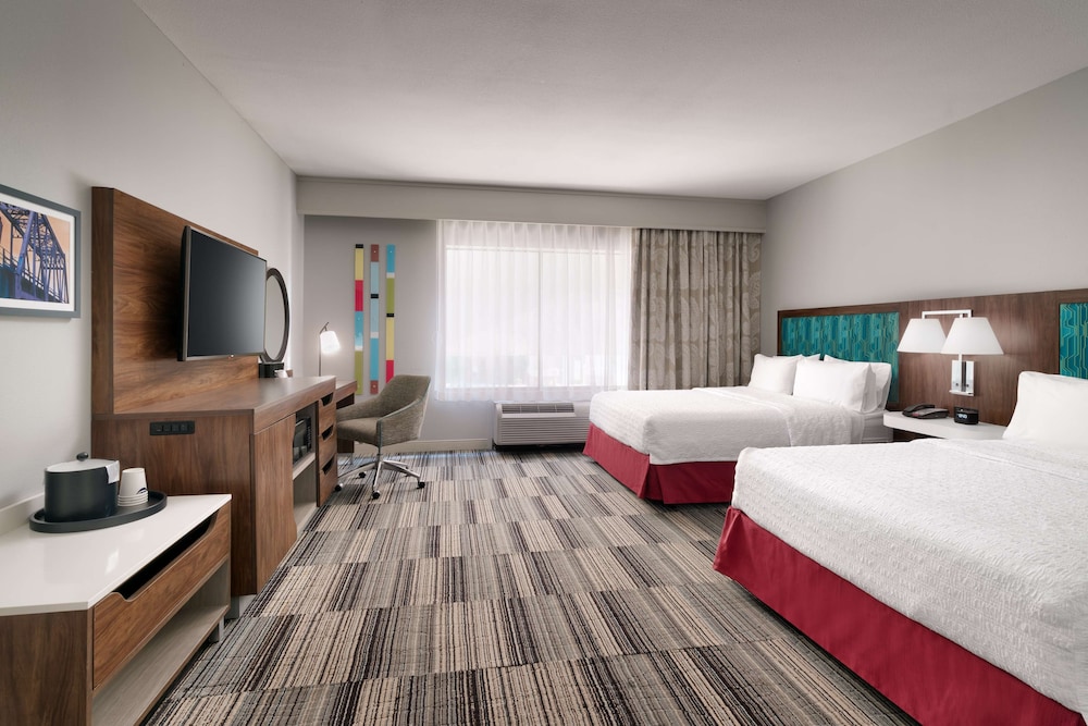 Room, 2 Queen Beds, Accessible, Non Smoking - Photo 1