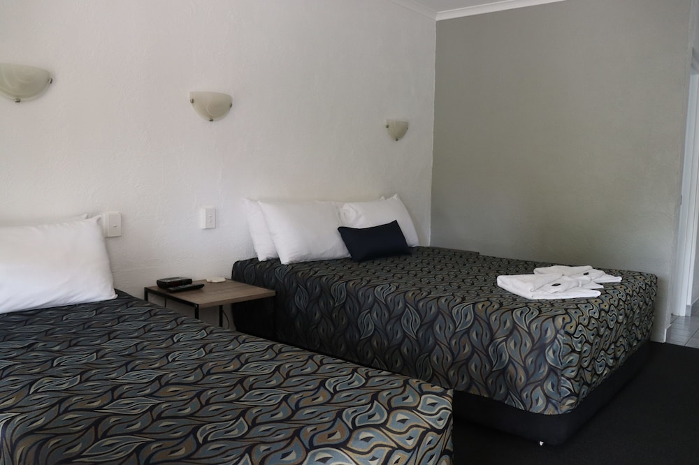 Executive Twin Room, Non Smoking, Kitchenette photo 2