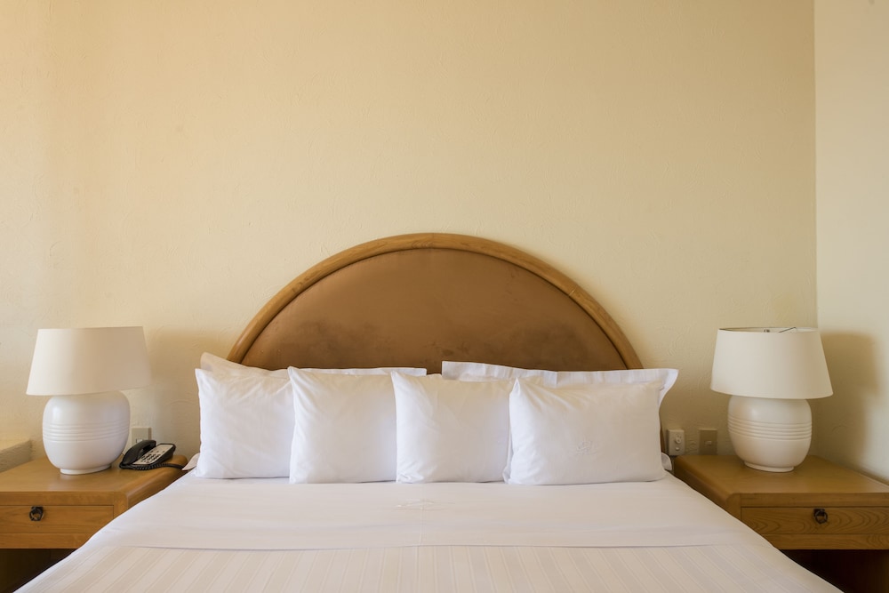 Studio King, Jetted Tub