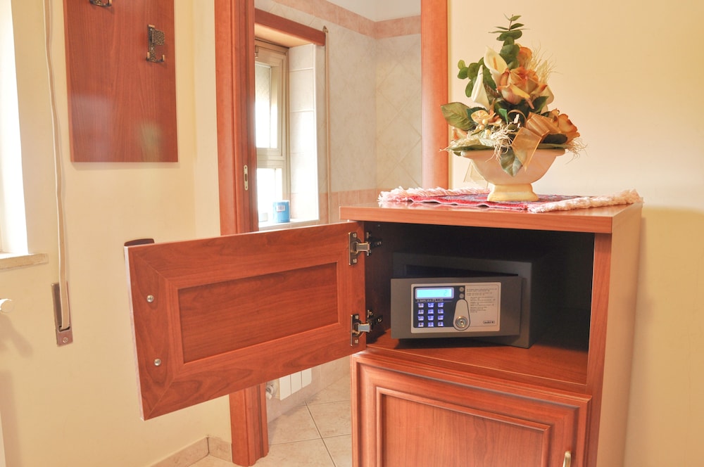 Classic Double or Twin Room photo 2