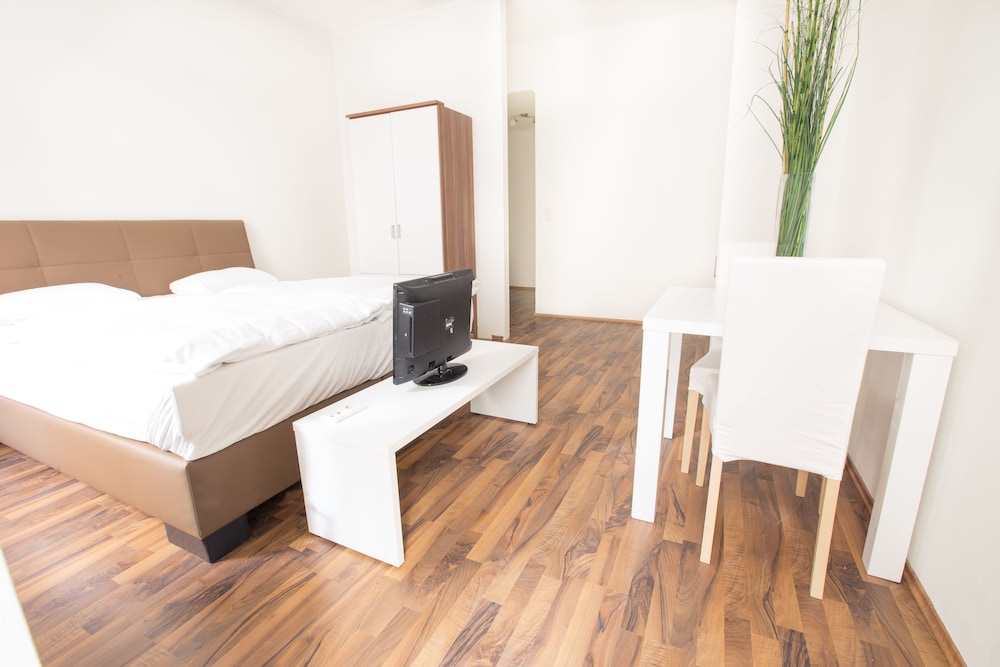 Business Apartment, 1 Bedroom, Kitchen (incl. end cleaning fee)