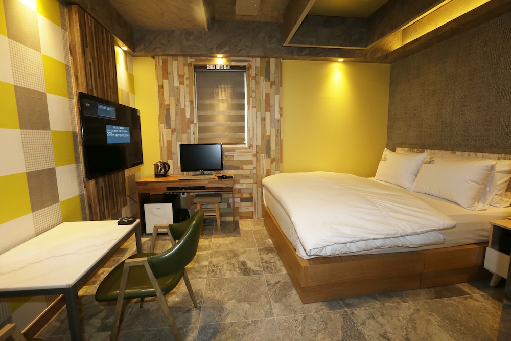 Deluxe Room (7:00pm Check In On Sat, Sunday) photo 2