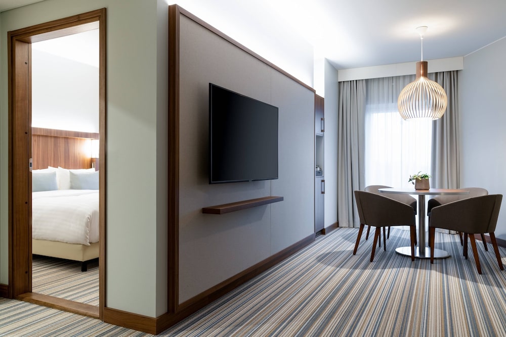 Deluxe Room, 1 King Bed