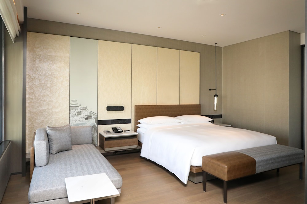Executive Room, 2 Twin Beds - Photo 3