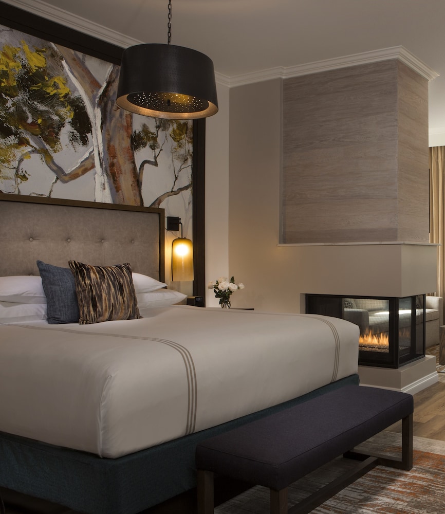 Junior Suite, River View (Luxury)