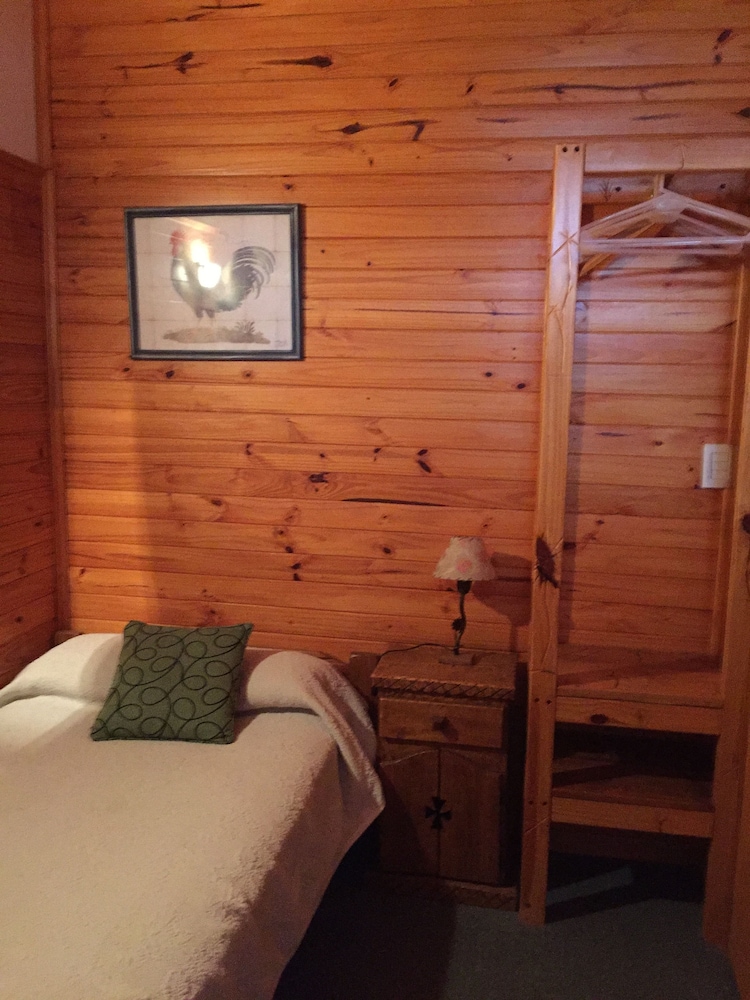 Economy Cabin, 1 Bedroom photo 2