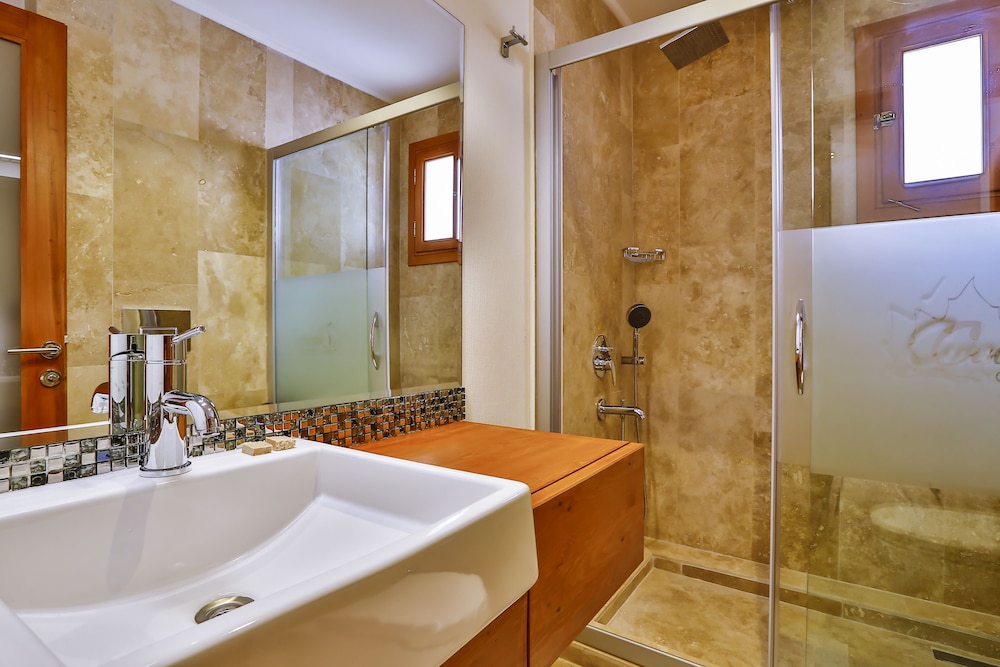 Comfort Apartment, 1 Bedroom, Balcony, Sea View photo 3