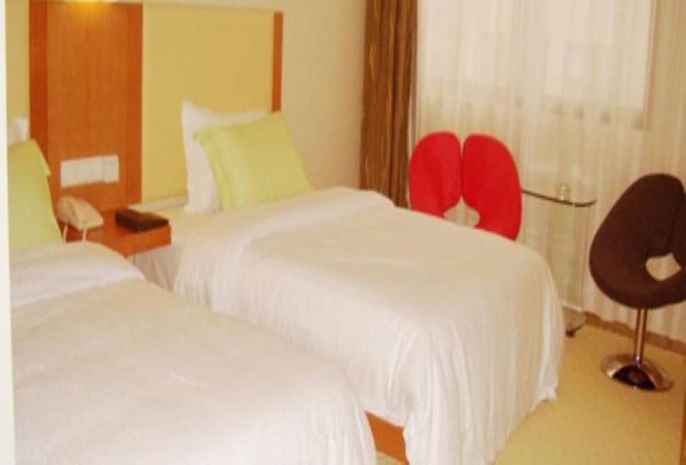 Superior Twin Room - Photo 3