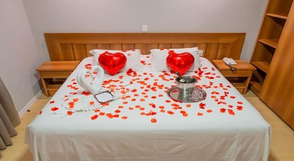 Romantic Double Room, 1 King Bed photo 2