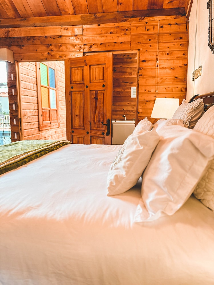 Luxury Room photo 3