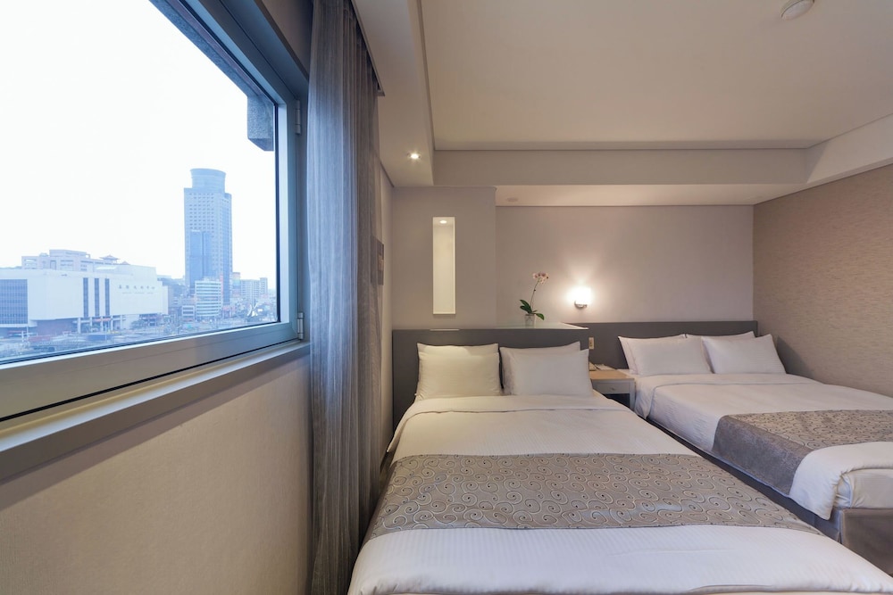 Classic Triple Room - Photo 1