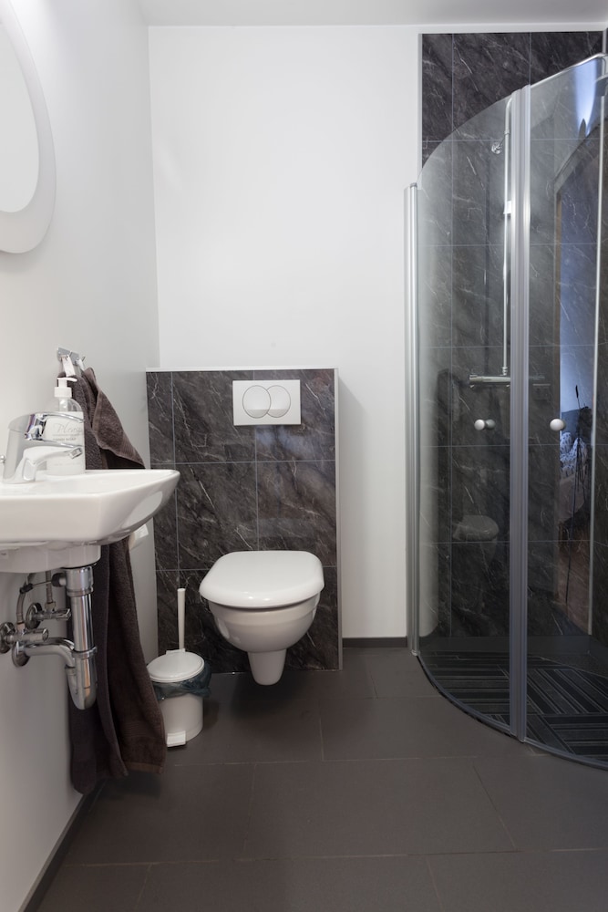 Standard Double or Twin Room, Private Bathroom photo 1
