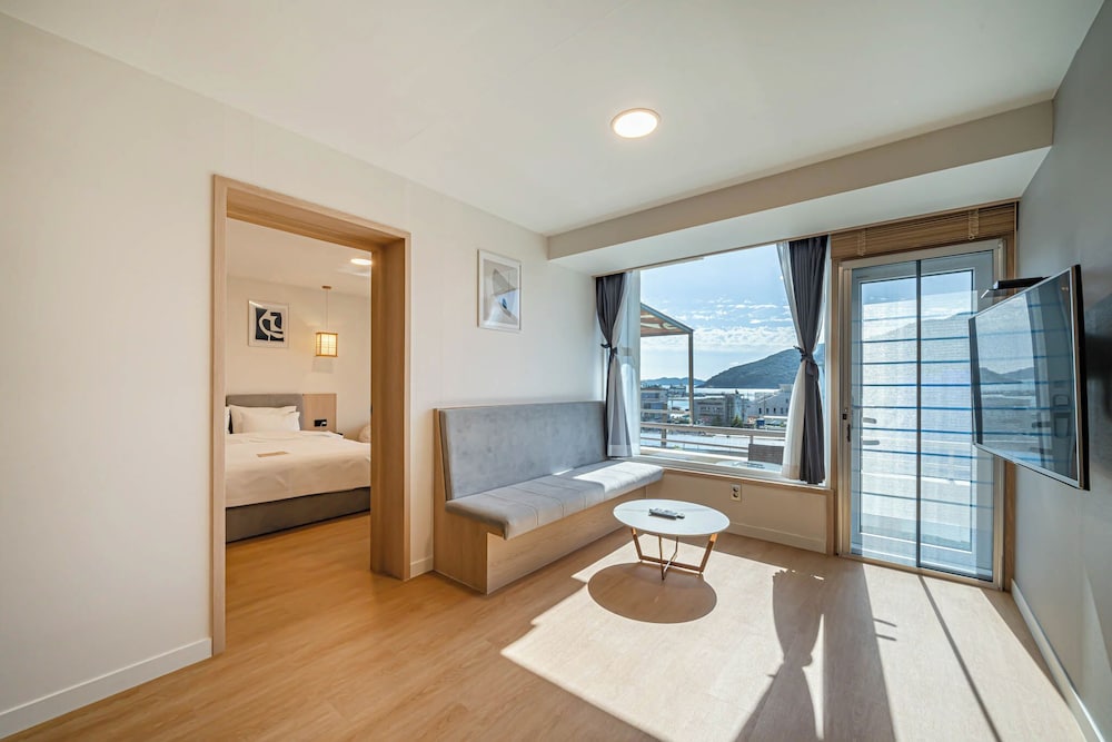 Garden Suite - Ocean Family 2 Room