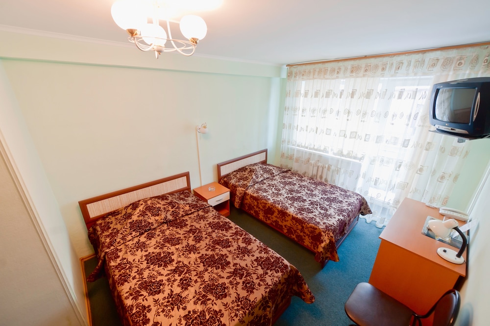 Standard Twin Room photo 3