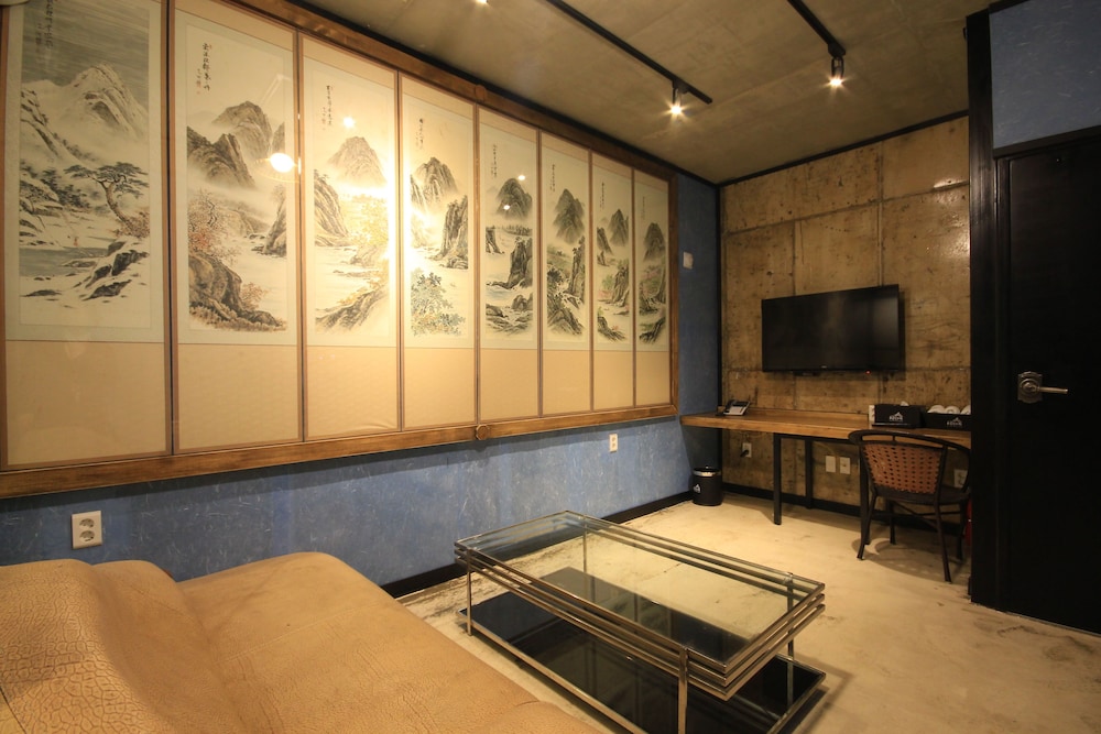 Standard Room photo 3