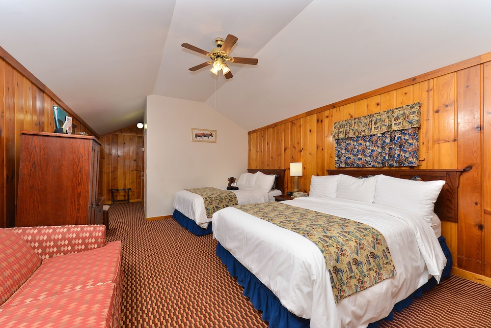 Cabin, 2 Bedrooms photo 3