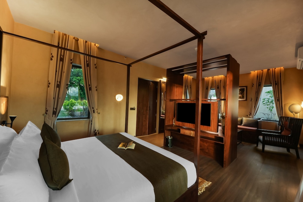 Luxury Cottage with Jetted Tub