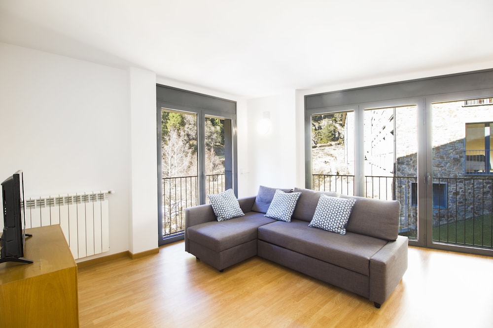 Apartment, 1 Bedroom photo 2