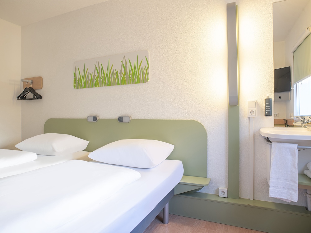 Twin Room photo 2