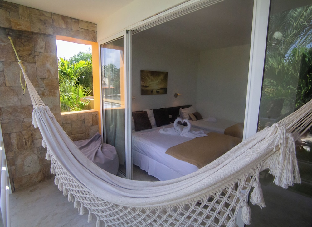 Triple Room, Garden View photo 2