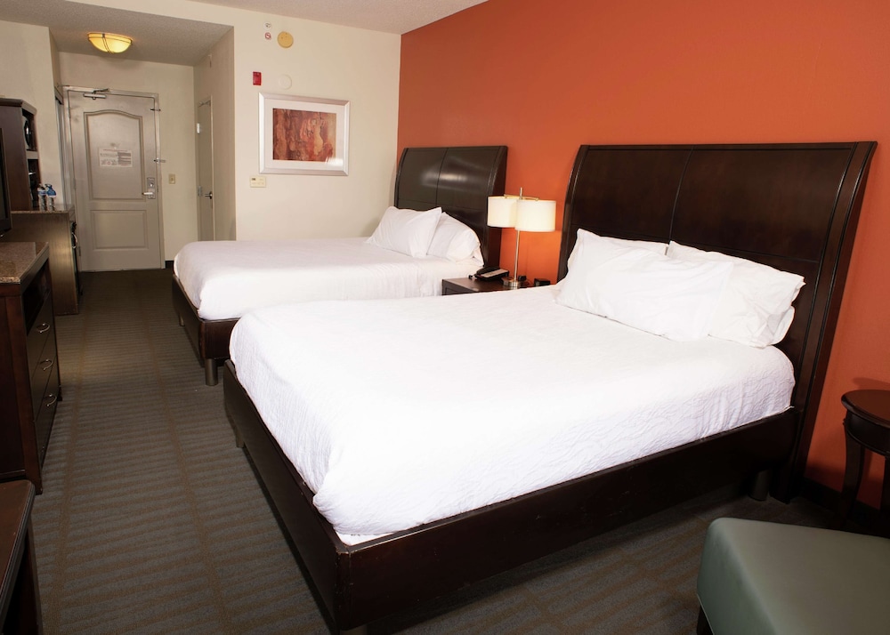 Room, 2 Queen Beds, Accessible - Photo 1