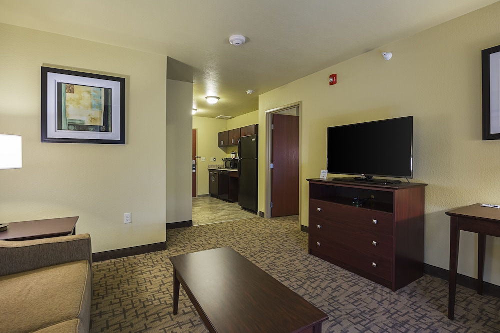 Suite, Multiple Beds, Accessible, Non Smoking photo 2
