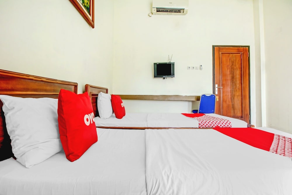 Standard Twin Room - Photo 5