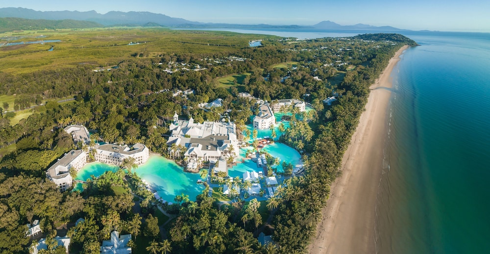 Studio, 2 Double Beds, Lagoon View thumbnail 6