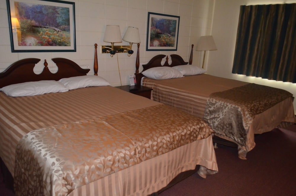 Standard Room, 2 Double Beds photo 1