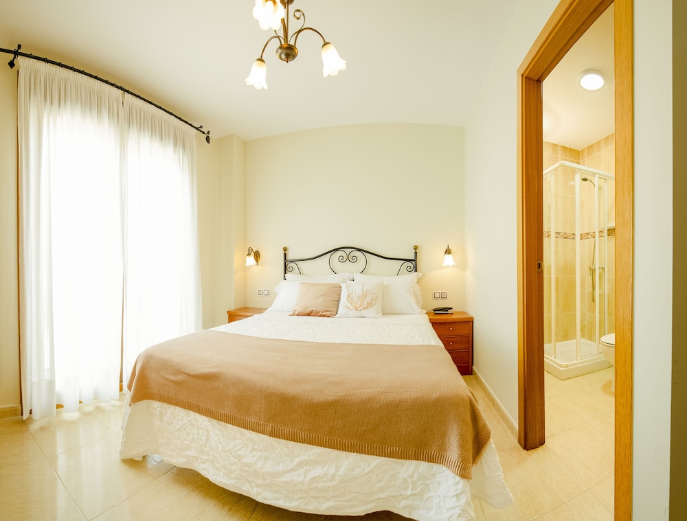 Standard Double Room, 1 Double Bed photo 3
