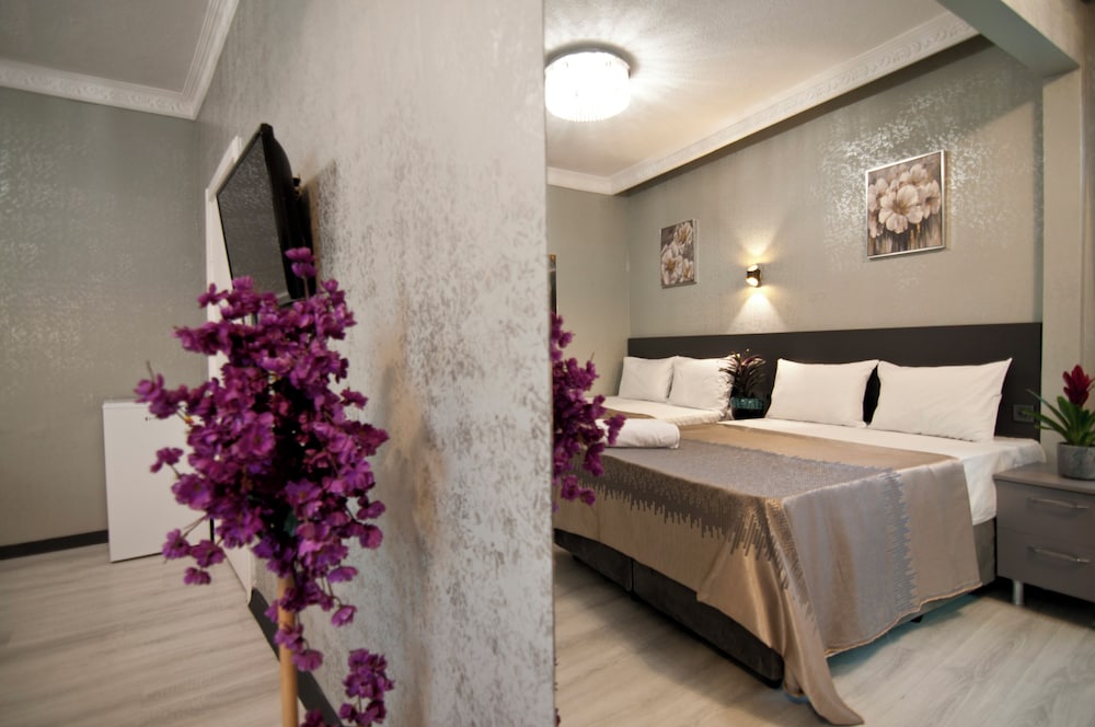 Quadruple Room photo 1