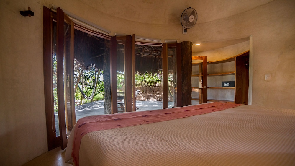 Casa Maya Partial Ocean View A/c