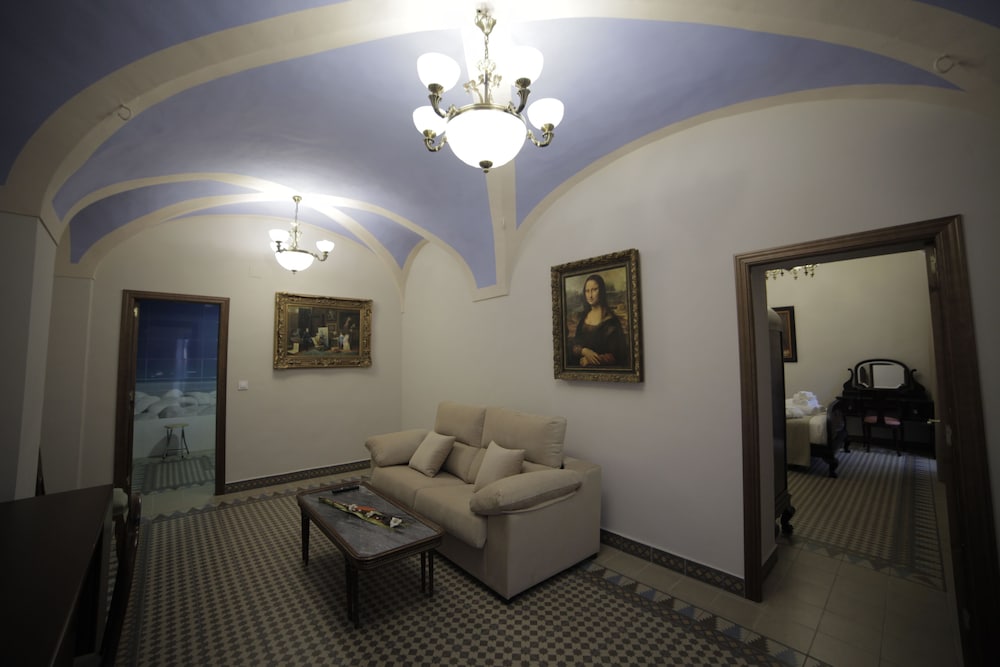 Suite Deluxe con Bañera de Hidromasaje (4 personas)
