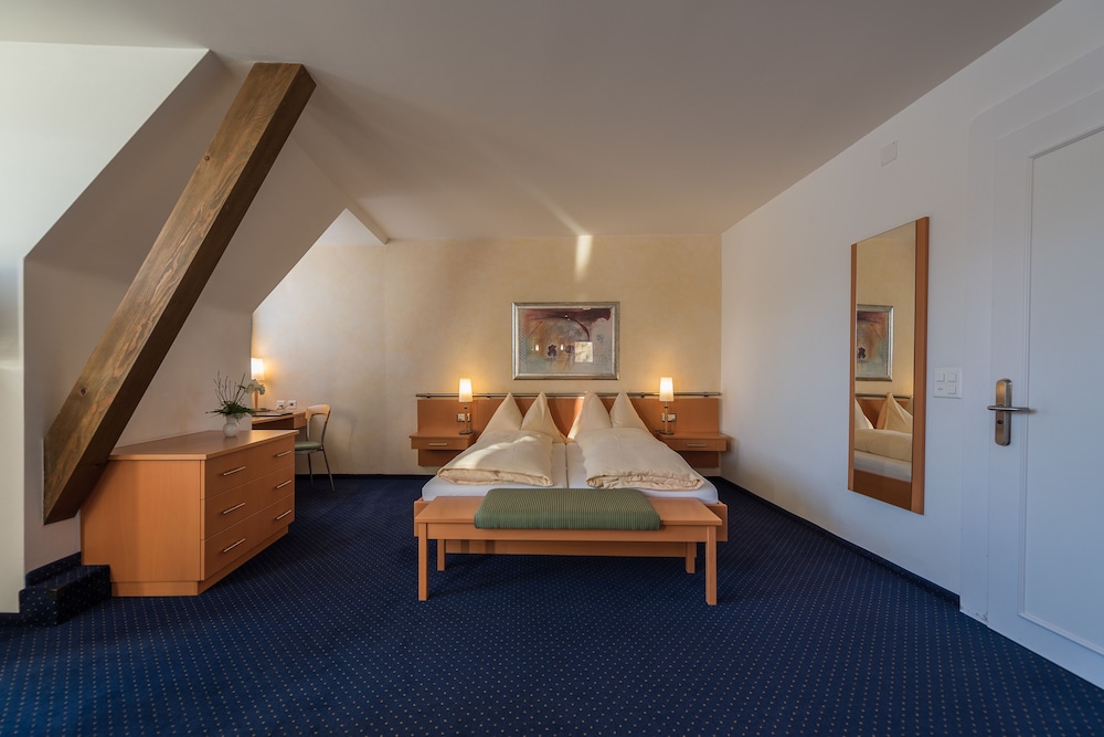 Junior Suite, Lake View photo 1
